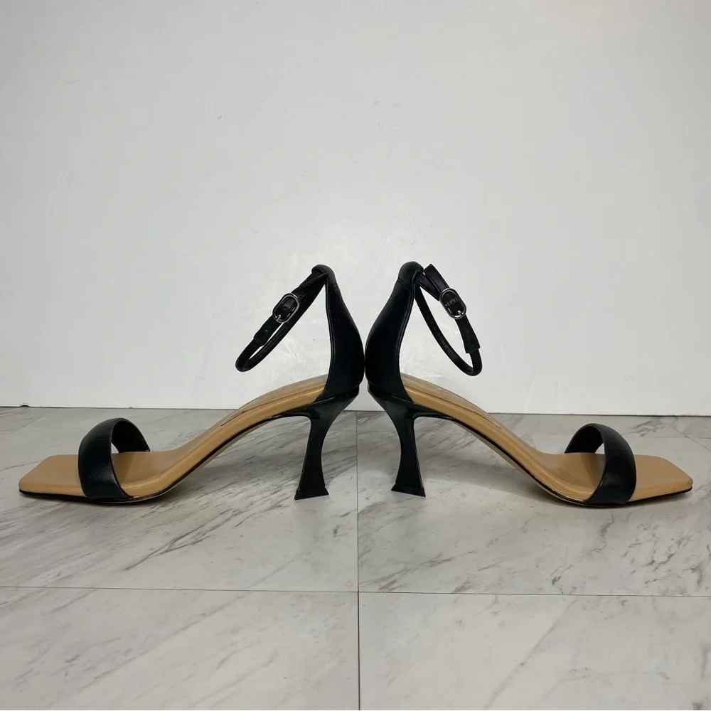New! Marc Fisher Derine Black Leather Square Toe Heeled Sandal 7 1/2